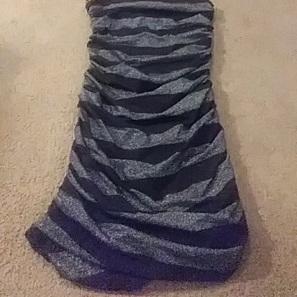Strapless dress